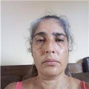 Sou professora de Química, dou aula para crianças , adolescentes e também para adultos